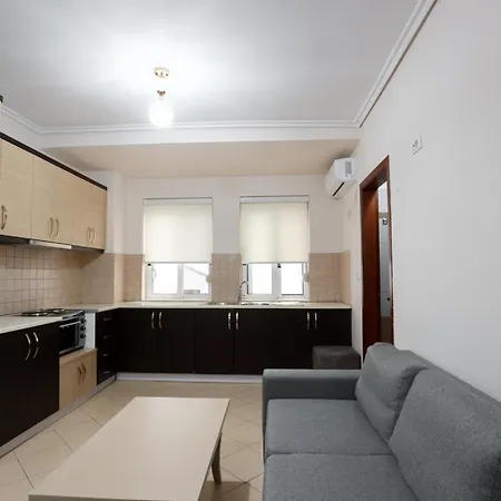 Apartment Ariadne 7 *