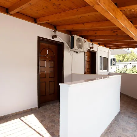 Ariadne 7 Gjirokaster