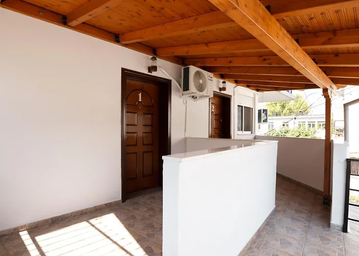 Ariadne 7 Gjirokastër